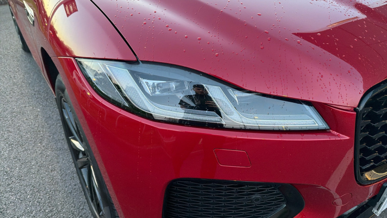 Jaguar F-Pace 2.0 D200 R-Dynamic SE Black 5dr Auto AWD Diesel Estate